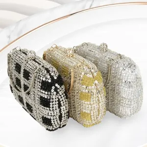 Luxury rhinestone evening clutch bag for women, sparkling diamond bridal party prom hand purse.