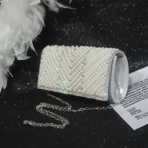 Elegant handmade pearl rhinestone evening clutch bag with chain strap for women party weddings.