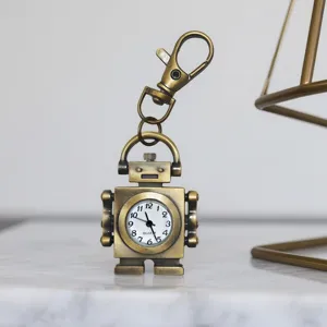 Vintage Robot Pocket Watch Keychain Cute Alloy Quartz Pocket Watch Portable Hanging Ornament Fashion Jewelry Gift