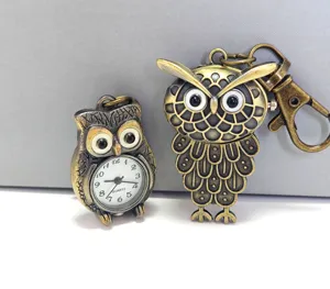 Antique bronze owl pocket watch and keychain set, vintage quartz pendant watch gift details.