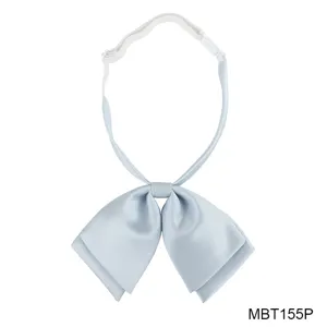 Lichtblauwe JK strik detail, Japanse stijl uniform lint accessoire, gladde stof textuur.