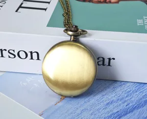 Orologio da tasca al quarzo in bronzo vintage con catena, classica collana orologio regalo uomo donna.
