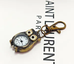 Vintage Bronze Owl Pocket Watch Keychain Antique Quartz Clock Creative Gift Detail View
