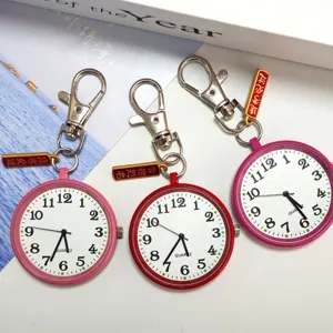 Schattige studenten kwarts zakhorloge sleutelhangers met kleurrijke wijzerplaten.