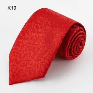Red paisley jacquard men necktie for business formal wear, wedding and groom attire.