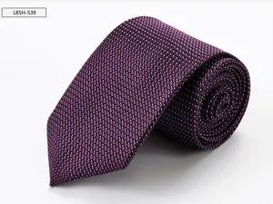 Detailed view of the mulberry silk men's tie with elegant pattern for business formal wear.