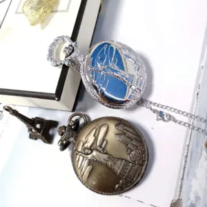 Orologio da tasca bronzo argento vintage retro intagliato statua della libertà design catena.