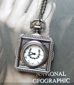 Vintage square quartz pocket watch with chain retro carved pendant fashion timepiece