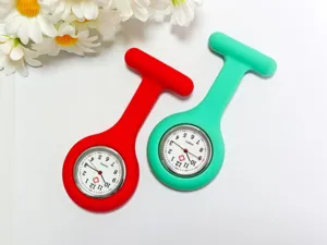 Silicone nurse fob watch pocket watch set with red and green colors for medical staff students.