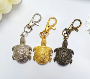 Cute turtle pocket watch keychain set, vintage metallic finish, student gift creative.