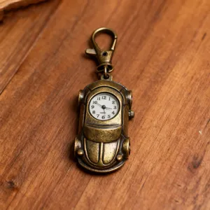 Antike bronzefarbene autoform taschenuhr schluesselanhaenger retro quarzhaengeluhr geschenk.
