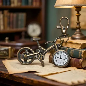 Vintage Fahrrad Form Taschenuhr Schlüsselanhänger mit Quarzwerk und antiker Bronzefarbe.
