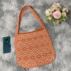 Oranger weisser geometrischer Strick Schultertasche lässige Beuteltasche für Damen Mode