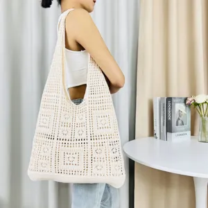 Beige Strick Häkel Tote Bag, lässige ausgehöhlte gewebte Umhängetasche für Strand.