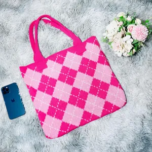 Pink argyle knit tote bag, stylish large capacity casual shoulder bag for women daily use.