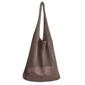Braune Strick Lochmuster Schultertasche Freizeittasche Strand Netz Tasche für Damen.