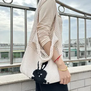 Gestrickte Tragetasche mit Kaninchenmuster ästhetische Beuteltasche große Kapazität lässige Damentasche