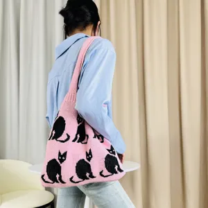Modische Strick-Tasche mit schwarzem Katzenmuster, bequeme Damen Schultertasche für den Alltag.