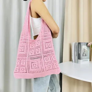 Rosa gehäkelte Shopper Umhängetasche, lässige hohle Strandtasche aus Strick für Damen.