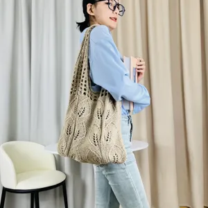 Beige Strick Tote Tasche für Damen, lässige Häkel Umhängetasche, modische Shopper Handtasche.