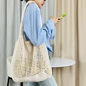 Lässige Strick-Netz-Tasche für Damen, große Kapazität, einfarbige Umhängetasche, beige.