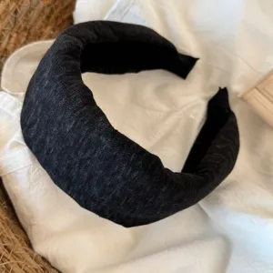 Schwarzer breiter Haarreif für Damen, dicker Stoff Haarschmuck, elegantes einfarbiges Design.