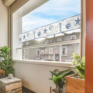 Ozean Thema Fensteraufkleber, Meereslebewesen Glasaufkleber mit Muscheln und Seesternen Deko.