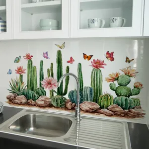 Detail aquarel cactus en vlinder muursticker getoond als keuken achterwand decoratie effect.