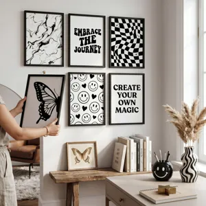 Moderne minimalistische schwarz-weiße Kunstdruck-Set dekorative Wandmalerei für Wohnzimmer.