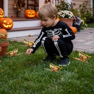 Halloween vlinder tuinsteker voor gazon decoratie, realistische veer vlinder ornament detail weergave