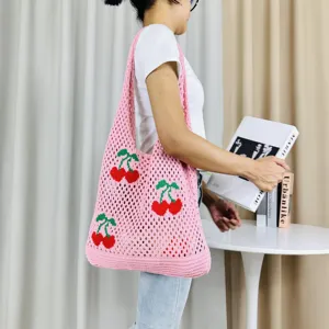 Bolso tote de punto rosa con cerezas, bolso de hombro estético, bolso de mano de malla para mujer.