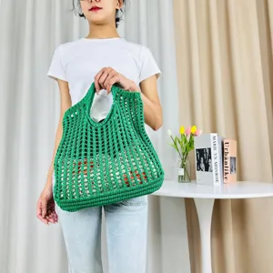 Sac cabas en tricot vert pour femme, élégant sac de plage ajouré et sac d'épaule tissé décontracté.
