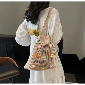 Böhmische Häkel-Tasche mit bunten Blumen, hohle Strick-Strandtasche für Damen neu