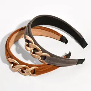 Samt Haarreif mit goldener Kette modischer Haarschmuck für Damen im Alltag elegante Optik