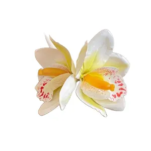 Süße Blumen Haarspange für Damen, wunderschönes Doppelblumen Design für Alltag und Reisen.
