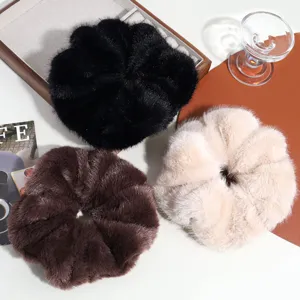 Oversized plush hair scrunchies set, soft faux rabbit fur ponytail holder for women detail