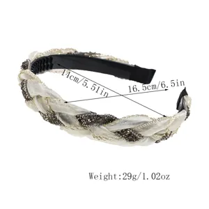 Elegante vintage strass gevlochten haarband voor vrouwen, stijlvol haar accessoire mode.