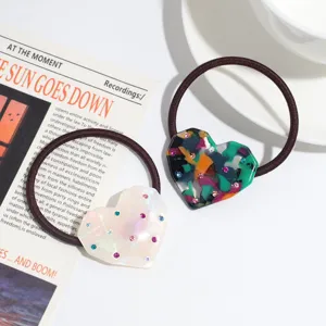Resin heart rhinestone hair tie fashion cute ponytail holder elastic hair band detail shot