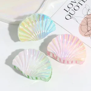 Set di mollette per capelli a conchiglia iridescente, accessori perlati per acconciature.