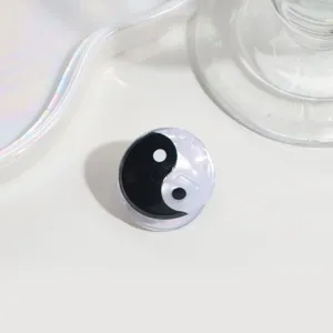 Cute mini yin-yang hair claw clip for women and girls, small acrylic hair clamp for bangs.