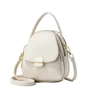 Elegante mini borsa a tracolla multi-struttura con manico superiore per uso quotidiano.