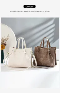 Borsa a mano grande capacita stile vintage con tracolla per donne in uso quotidiano.