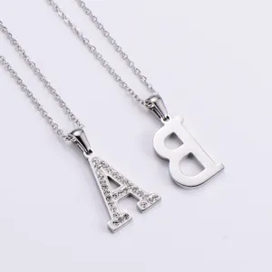 Mode Acier Inoxydable Strass Lettre Initiale Pendentif Collier Hip Hop Alphabet Anglais Chaîne en Croix Collier Cadeau Pour Femmes