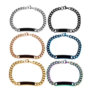 Bracelet gourmette en acier inoxydable avec plaque ID, style de bijoux minimaliste.
