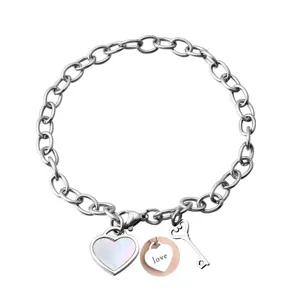 Bracelet Clé Coquillage Cœur en Acier Titane Minimaliste Pour Femmes Bijou Charme Mode en Acier Inoxydable