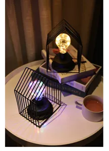 Minimalistische yzeren kunst huis tafellamp slaapkamer decoratief nachtlampje met warme LED lamp