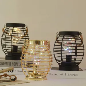 Moderne IJzeren Kunst LED Decoratieve Lantaarn Batterij Aangedreven Retro Nachtlampje Voor Thuis Slaapkamer Cafe Bar Tafelornament