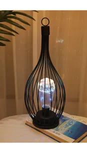 Europäische minimalistische Eisen hohle Laterne LED Licht Heimdekoration Tischornament