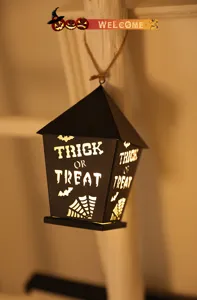 Halloween decoratieve hangende LED verlichting huis vorm trick or treat feest rekwisiet.
