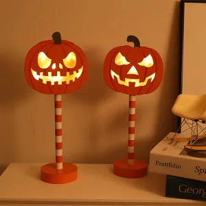 Halloween LED pompoen houten decoratieve lamp met schattig griezelig gezichtontwerp voor feestdagen.